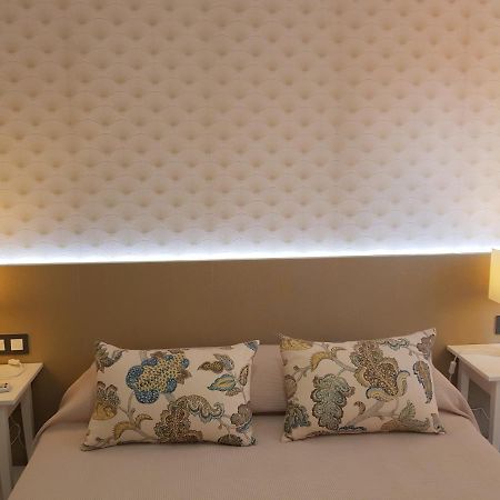 Ordono II Suites Con Aire Acondicionado Y Wifi Леон Экстерьер фото