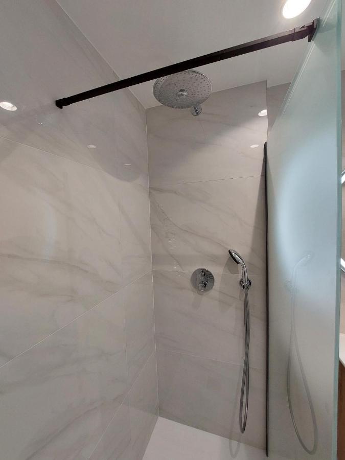 Ordono II Suites Con Aire Acondicionado Y Wifi Леон Экстерьер фото